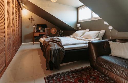 Kallio Apartment | Seaview Loft with Private Balcony and Sauna