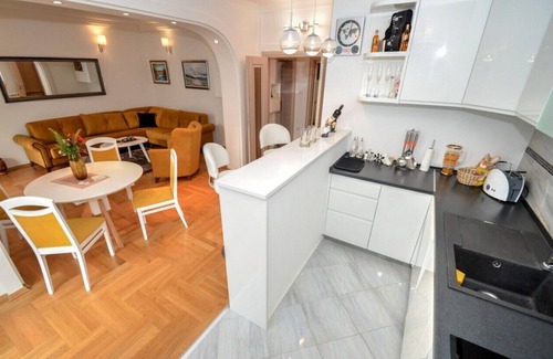 Dobrota House | Seaview luxury flat in Kotor with 2 terraces