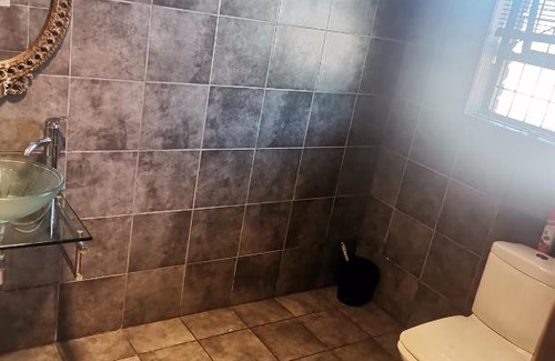 Port Elizabeth Apartment | Seaview PE Unit