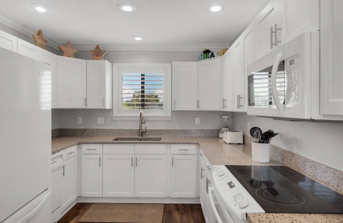 Miramar Beach House | Seawinds 1 Beach Front Townhome
