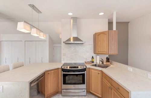Otter Point House | Seawood Oceanfront Suite - the ocean is only seconds outside your door.
