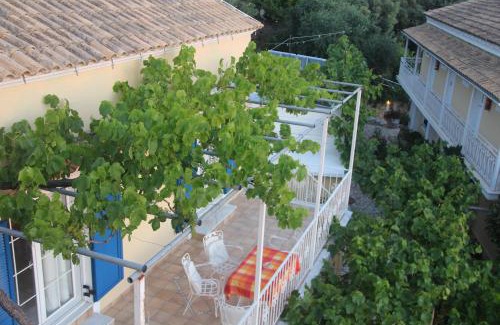 Agios Gordios Apartment | Sebastian's - Agios Gordios Beach