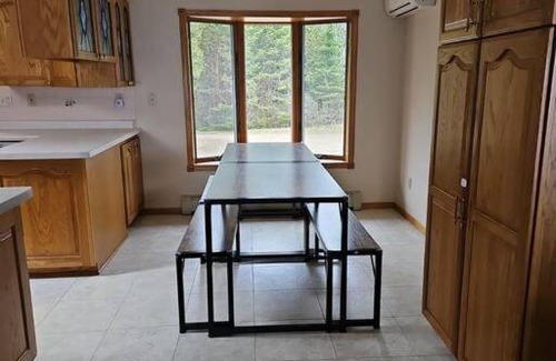 Bark River House | Secluded 6-bedroom Lake House
