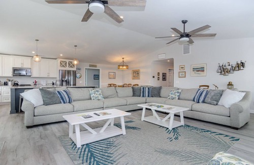 Shell Island House | Secluded 7BR home with EV charger and ocean views!
