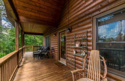 Hiawassee House | Secluded Cabin with Pool Table Nestled Amidst Georgia's Forests in Hiawassee, Georgia