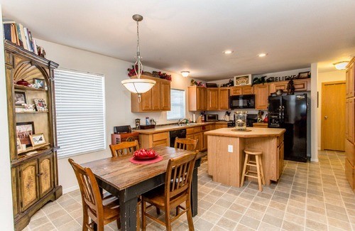 Devils Elbow Cabin | Secluded Cabin With 3 Porches & Only 7 Minutes From Ft. Leonard Wood