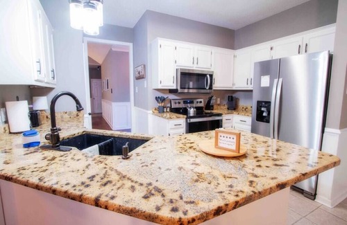 Malbis House | Secluded Hideaway near Mobile Bay-3/2 One story
