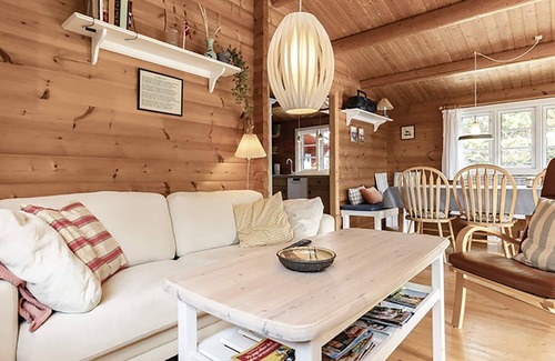 Grærup Strand House | Secluded Log Cabin near Graerup - By Traum Ferienwohnungen