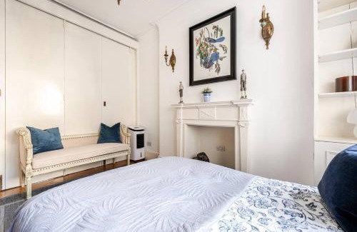 Belgravia Apartment | Secluded Modern Private Apartment by Buckingham Palace