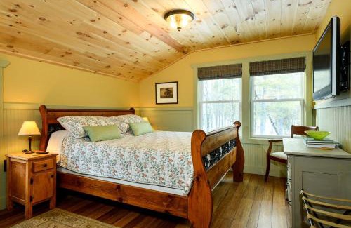 Elizabethtown House | Secluded Mountain Getaway on 87 Acres of Adirondack Wilderness in Elizabethtown, NY