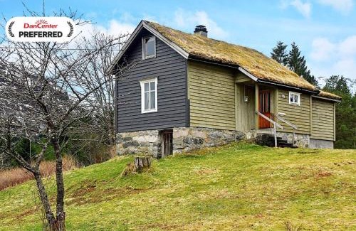 Forde House | Secluded Mountain Retreat-By Traum