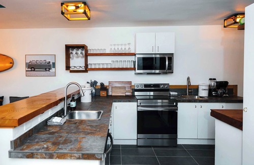 Tofino Hotel | Secluded Oceanfront - Upstairs