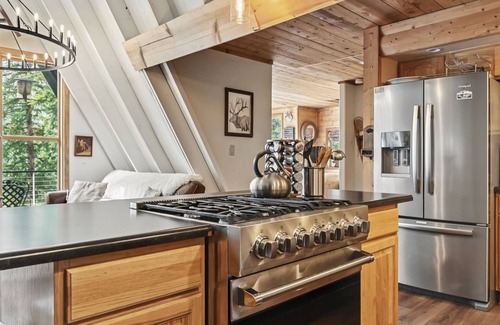 Alma Cabin | Secluded Spacious Sunny Home 12 Miles To Breckenridge 303-710-7546