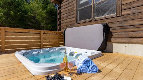 East Chatham House | Secluded w Deck Views Hot Tub Ping Pong Hudson in the Berks by AvantStay