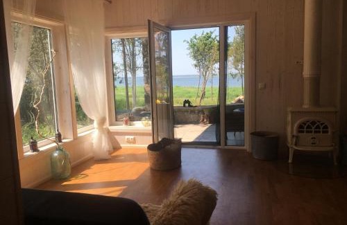 Muriste House | Secret Beach House off-grid, sauna and outdoor WC