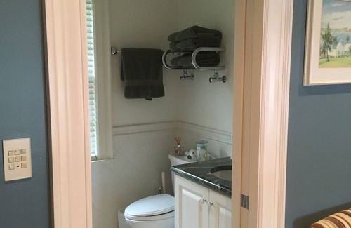 Dufferin Bed & Breakfast | Secret Guest Rm 3