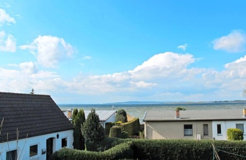 Verchen Apartment | Seeblick by Interhome