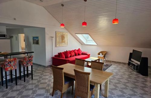 Nonnenhorn Apartment | Seeblick Kampf mit Fahrradgarage