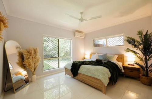 Kewarra Beach House | Seednest 7 bedroom beach house Pool &Game Room