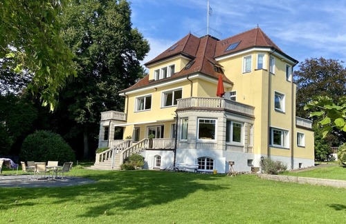 Nonnenhorn Apartment | Seeperle49 vacation apartment - special, stylish with its own beach