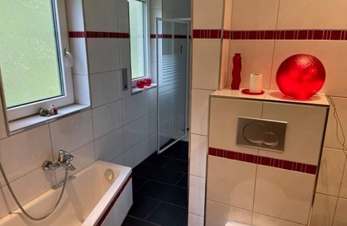 Gudow House | Segrahner Waldhäuschen - apartment/apartment, shower or bath, WC, 2 bedrooms