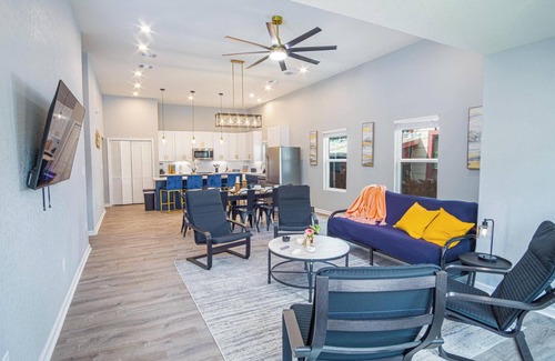 Near East Side Cottage | Seize the Moment! 4br/3ba Gem w/Downtown Views!