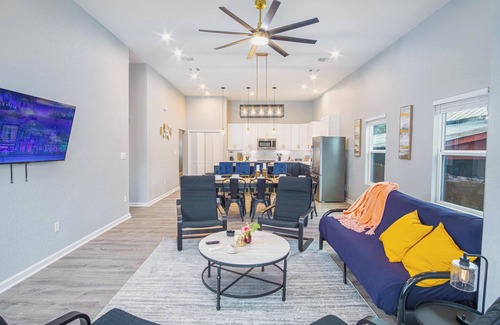 Near East Side Cottage | Seize the Moment! 4br/3ba Gem w/Downtown Views!