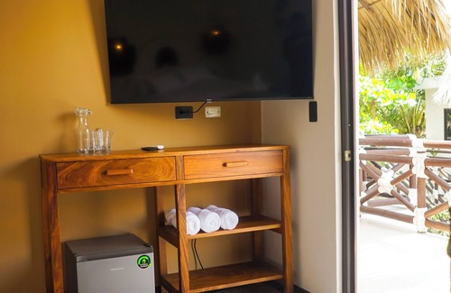 Escuintla House | Selanna Tu Refugio junto al Mar a Solo 200m de la Playa En el Paredón.