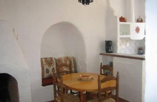 Gorafe Cottage | Self catering Cuevas del sol for 6 people