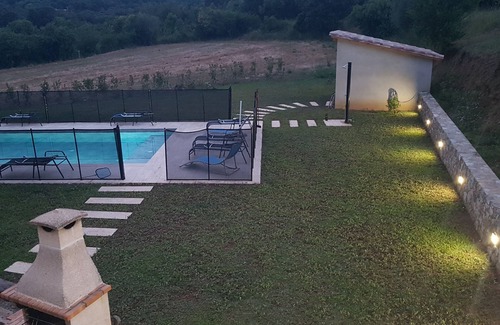 Sales de Llierca Cottage | Self catering Can Servosa for 11 people