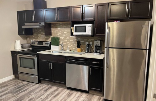 Edmonton Apartment | Self contained-executive suite