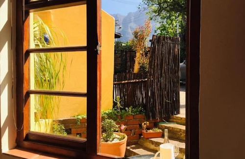 Newlands Apartment | Self-contained, secure, well equipped, Wifi, cottage Newlands