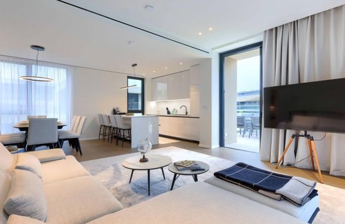 Crveni Vrh House | Semi-detached Villa Crveni vrh 1.2.3. by Interhome