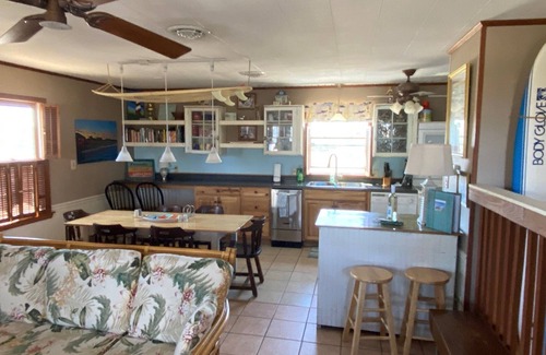 Laughing Gull Cottages Cottage | Semi-Oceanfront cottage, no streets to cross, fantastic location, dogs allowed.