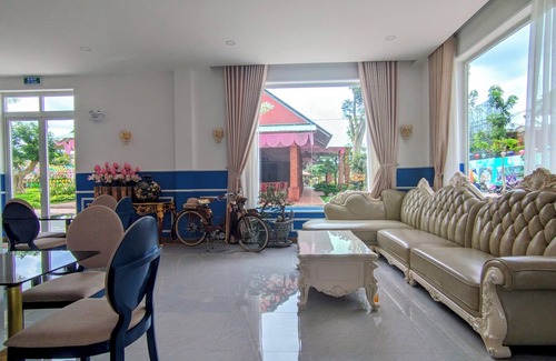 Chau Thanh Hotel | Sen Hong Town