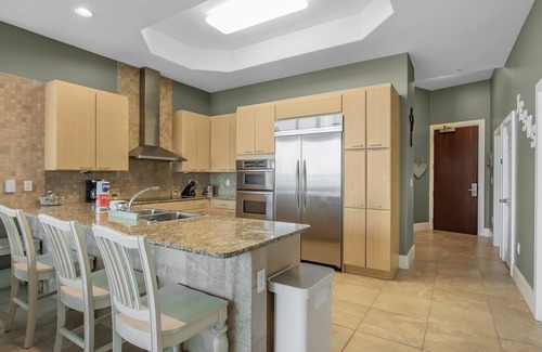 Orange Beach East House | Sensational water view condo with pools and marina