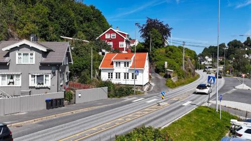 Arendal Apartment | Sentral og koselig hjem i Arendal