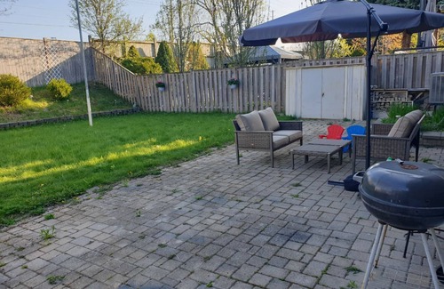 Newmarket House | Separate Well-decorated and Equipped , Spacious 2-Bedroom (Entire) Basement