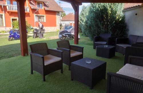 Cartisoara House | Serena House