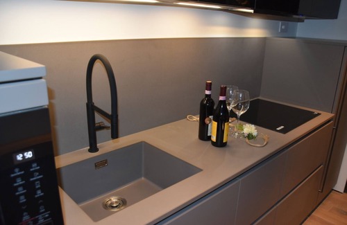 Alba Apartment | Serendipity: apartment Pollux (3 beds - 3 baths) Alba center