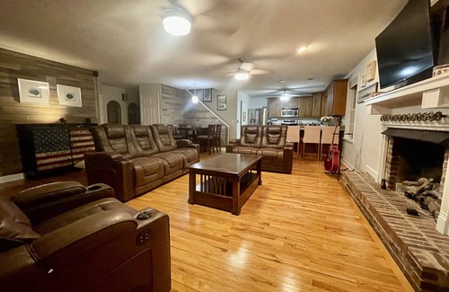 Ashland City Other | Serendipity Farm has country charm, Just North of Nash, Sleeps 10 w/pool.