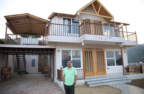 Lansdowne Cabin | Serene 2-bedroom cabin in Kotdwar