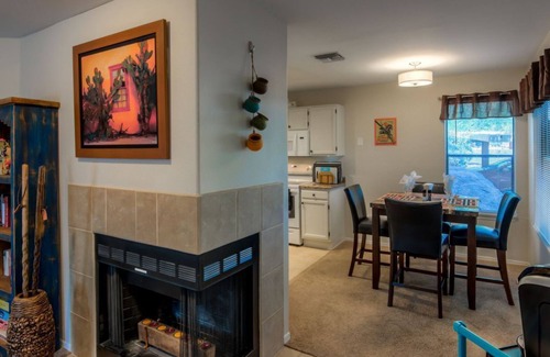 Tucson Condo | Serene 2BR Sonoran Oasis with Mountain Views, Pool, & Trail Access
