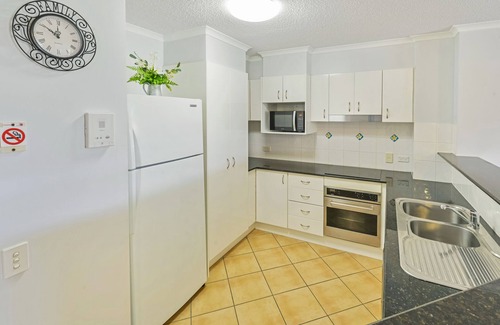 Marcoola Apartment | Serene 3BR Beachfront Retreat – Relax & Reconnect