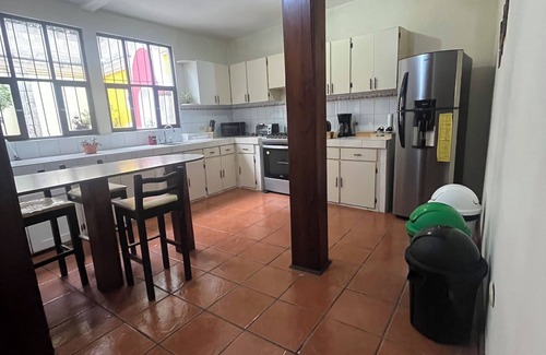 Quetzaltenango House | Serene 4-bedroom house with WiFi in Quetzaltenango