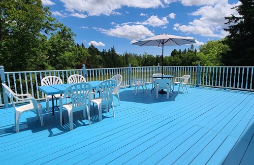 Whitchurch-Stouffville House | Serene 5 bedrm entire house on acres land & ponds