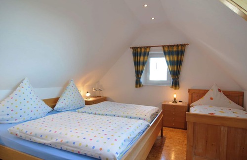 Grevenstein Hotel | Serene Apartment in Meschede With Balcony