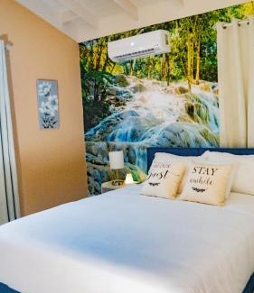 Greenwich Estate Apartment | Serene Artistry - Secure 1-BR Haven in Ocho Rios Jamaica