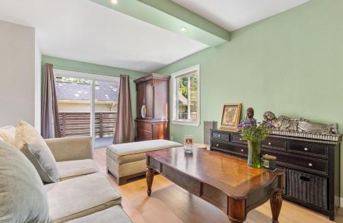 Kenmore Villa | Serene Getaway in Kenmore