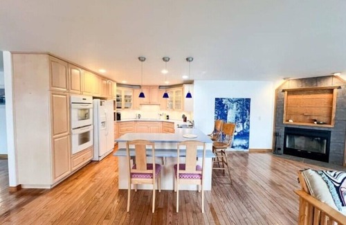 Skidegate House | Serene Ocean View Home - steps from the beach and museum!